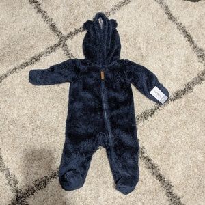 Sherpa bodysuit 6 months NEW